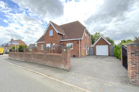 4 bedroom detached house for sale, Sea Dyke Way, Marshchapel, Grimsby