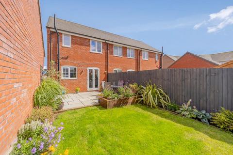 3 bedroom terraced house for sale, Canterbury Mews, Donington
