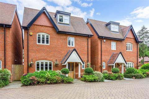4 Seymour Drive, Ascot, SL5 8FX