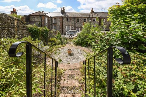 4 bedroom house for sale, Tarrant Street, ARUNDEL