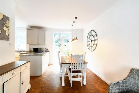 3 bedroom terraced house for sale, Mill House Drive, Leamington Spa