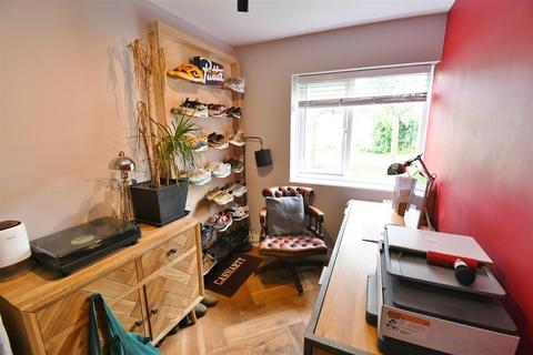 2 bedroom flat for sale, Willes Ct, Willes Rd, Leamington Spa