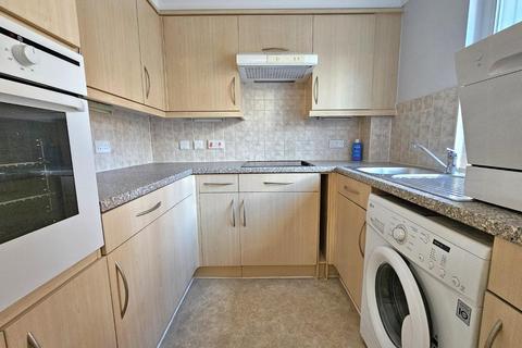 1 bedroom retirement property to rent, Daffodil Court, Newent
