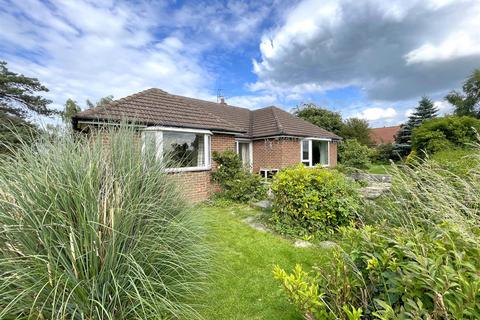 2 bedroom detached bungalow for sale, Alverton