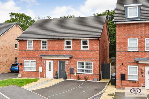 2 Emberton Road, Alsager, Stoke-on-trent, ST7 2YA