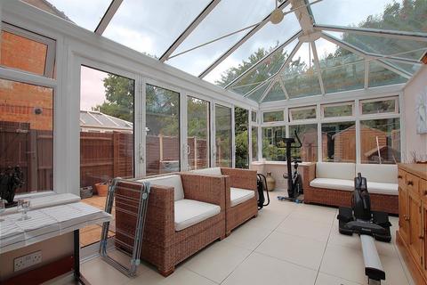 42 Burket Close, Southall, UB2 5NR