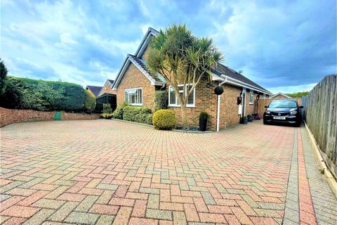 5 bedroom house for sale, Leeson Drive, Ferndown