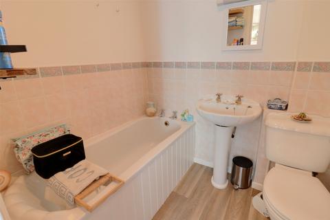 Seraph Cottage, 78 Fore Street, Ilfracombe, EX34 9ED