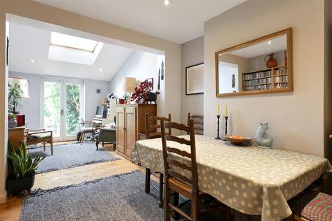 4 bedroom semi-detached house for sale, Lichfield Road, Cambridge CB1