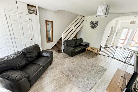 6 Bracadale Walk, Corby, NN17 2JG