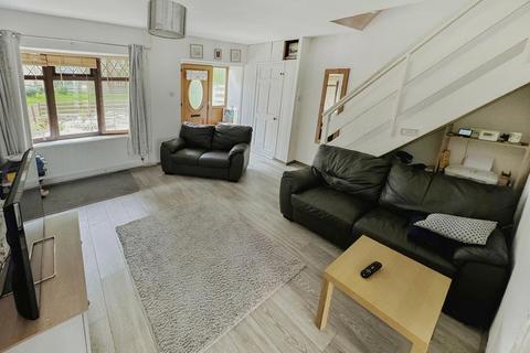 6 Bracadale Walk, Corby, NN17 2JG