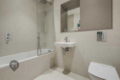 1 bedroom flat to rent, Keswick Road, London