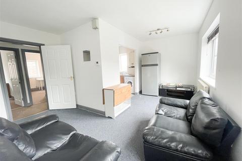 3 bedroom apartment for sale, South Mews, South Street, Buxton