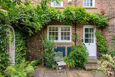 46 Aldwark, York, YO1 7BU