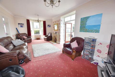 4 bedroom detached house for sale, Scorrier Road, Redruth