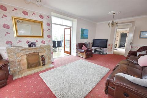 4 bedroom detached house for sale, Scorrier Road, Redruth