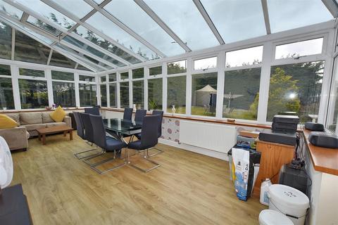 4 bedroom detached house for sale, Scorrier Road, Redruth