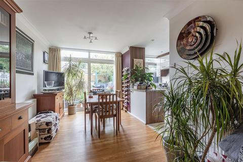 3 bedroom end of terrace house for sale, Weymede, West Byfleet KT14