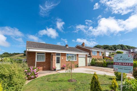 2 bedroom detached bungalow for sale, Greenlydd Close, Niton