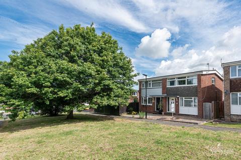 3 bedroom semi-detached house for sale, Perowne Way, Sandown