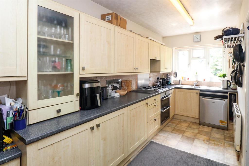 Kitchen/Breakfast Room