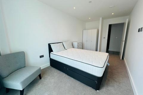 2 bedroom apartment to rent, Silvercroft Street, Manchester,