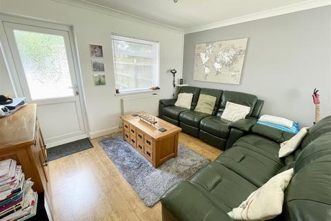 38 Ashmore Close, Swindon, SN3 3PX