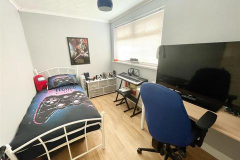 38 Ashmore Close, Swindon, SN3 3PX