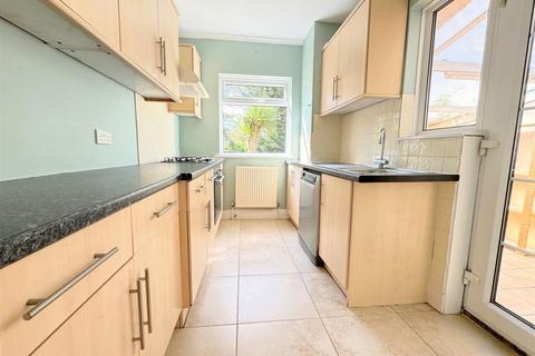 3 bedroom semi-detached house for sale, Cambridge Road, Carshalton SM5