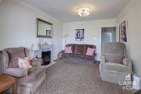 89 Crossways, Jaywick, Clacton-on-sea, CO15 2NG