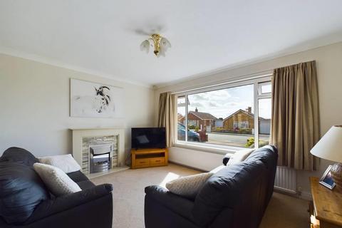 2 bedroom detached bungalow for sale, Maple Road, Bridlington