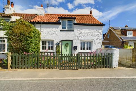 2 bedroom cottage for sale, Tower Street, Flamborough