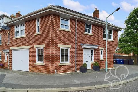 4 bedroom end of terrace house for sale, Stephensons Place, Bury St. Edmunds IP32