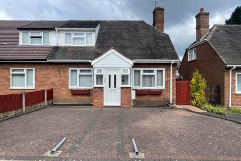 3 bedroom semi-detached house for sale, Chatsworth Crescent, Walsall WS4