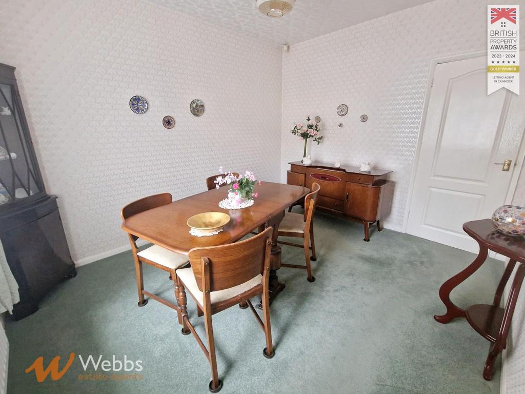 Dining room 2.jpg