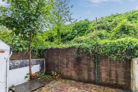 4 bedroom terraced house for sale, Hollingdean Road, Brighton BN2