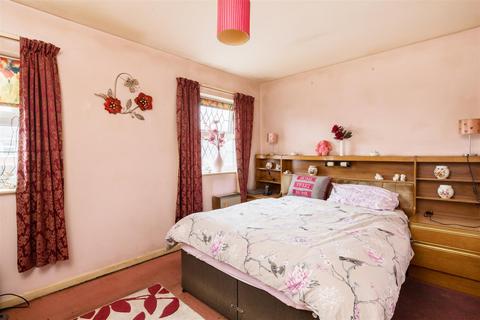 2 bedroom semi-detached house for sale, Broughton Way, York