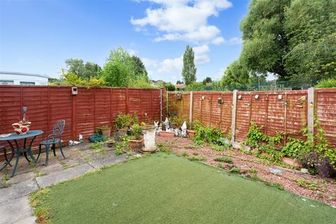 10 Broughton Way, York, YO10 3BG
