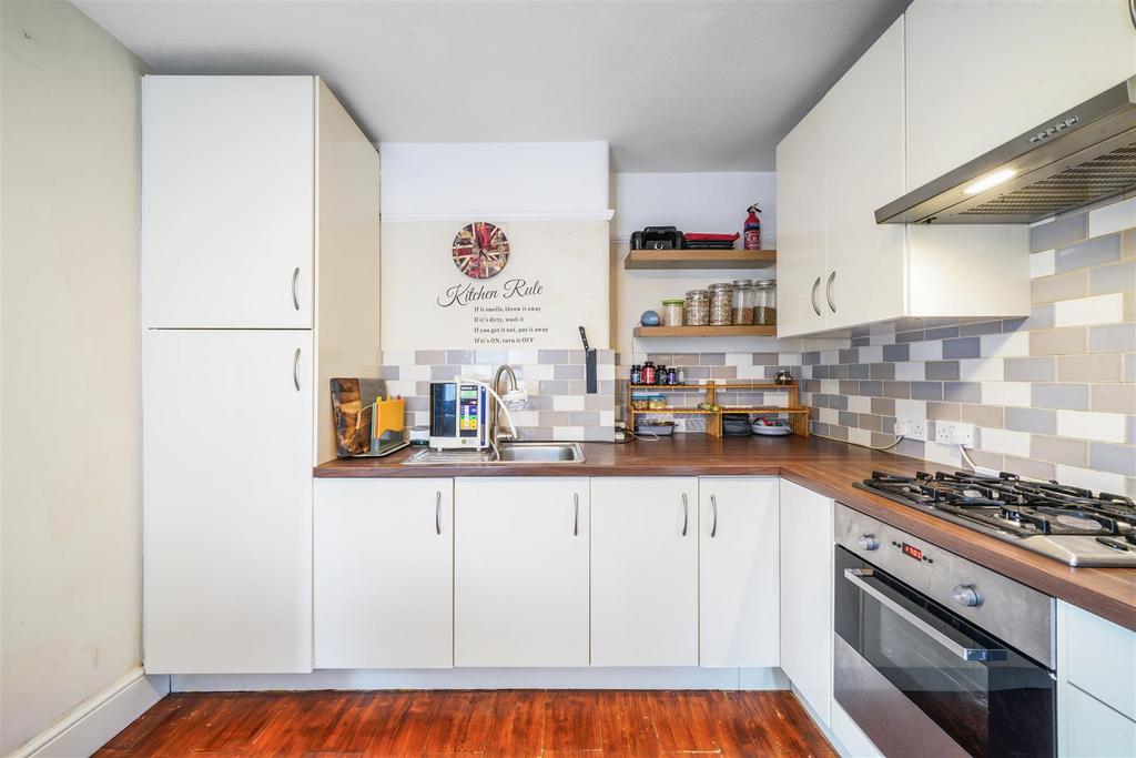 49 A Roxborough Road - RLliyk AK5 Tl6jo7 Ujvz F.jpg