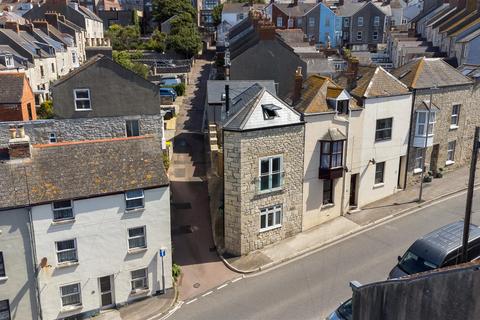 4 bedroom end of terrace house for sale, High Street, Fortuneswell, Portland