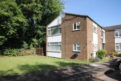 1 bedroom apartment for sale, LITTLE BOOKHAM STREET, BOOKHAM, KT23