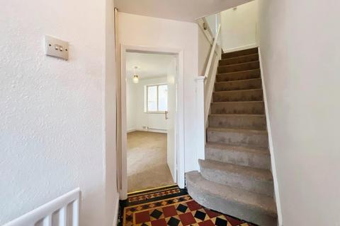 53 Crosbie Road, Coventry, CV5 8FX