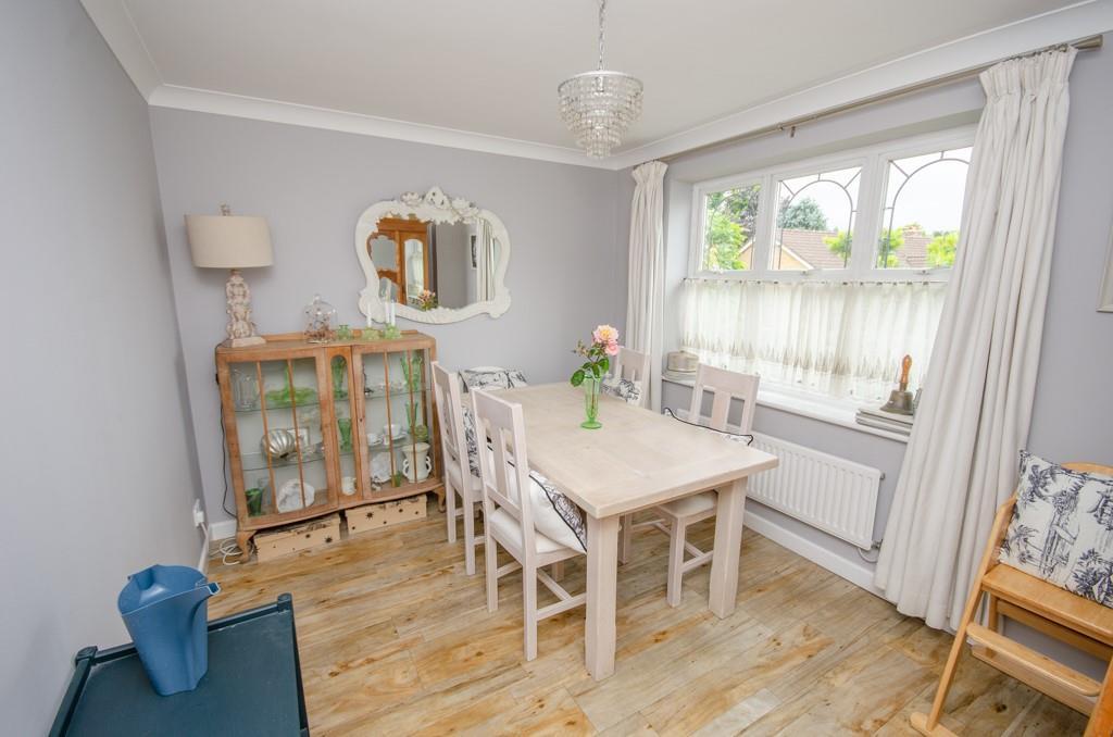 Dining room.jpg