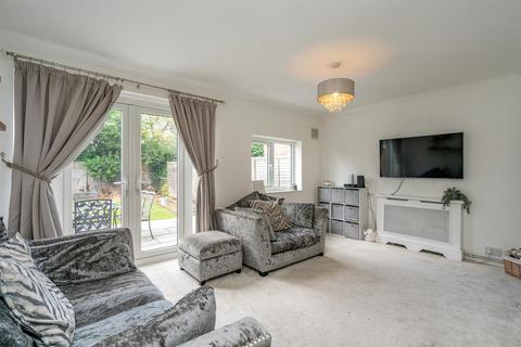 3 bedroom semi-detached house for sale, The Horseshoe, Leverstock Green, Hertfordshire, HP3 8QU