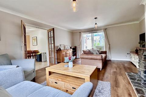 undefined, Solva, Haverfordwest