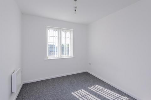 2 bedroom flat for sale, Greenings Court, Warrington WA2