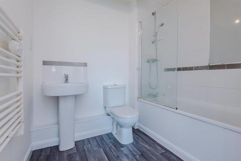 2 bedroom flat for sale, Greenings Court, Warrington WA2