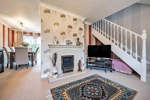 3 bedroom detached house for sale, Holt Park Crescent, Adel, LS16