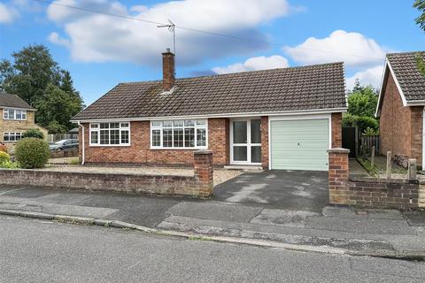 17 Longfellow Drive, Balderton, Newark, NG24 3QP
