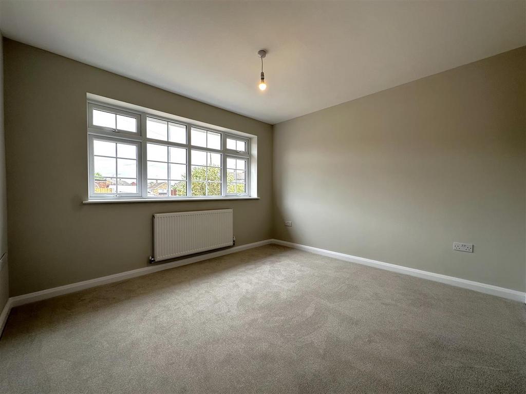 Master Bedroom 419